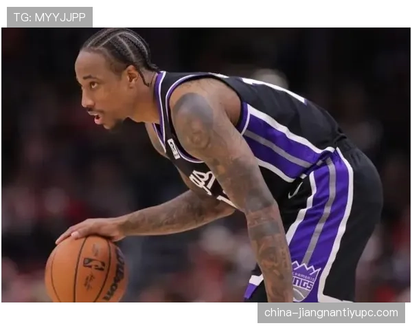 德罗赞背身单打压制约基奇，比库里三分更稳