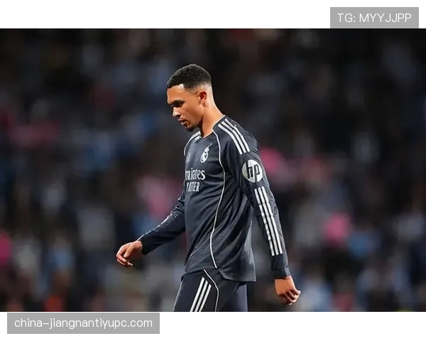 主导出球转型阿诺德本赛季比上季更常直塞撕开防线