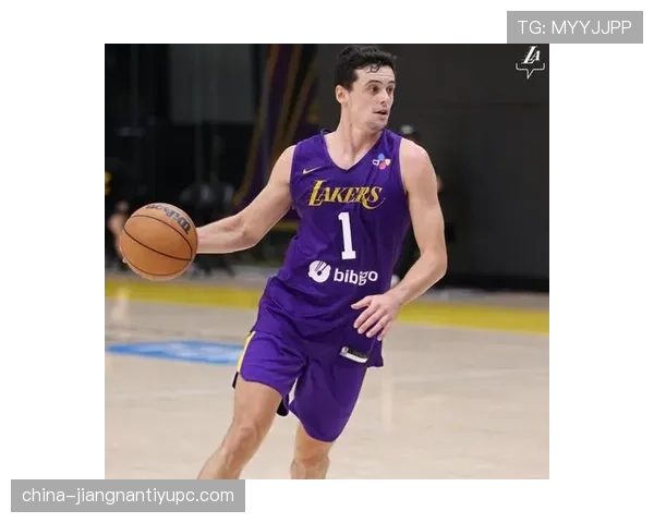 杰·伦·杰克逊二世三分命中率提升显著 拉开球队外线威胁差距