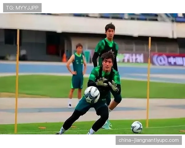 北京国安看似复苏背后问题逐步显现，球队稳定性面临考验