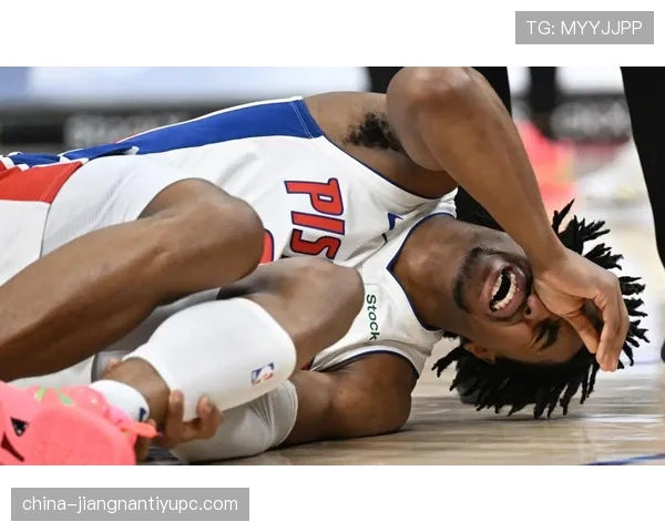 帕里什篮下强攻效率提升显著，成为球队季后赛关键内线支柱